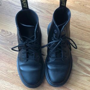 Dr. Martens Black Size 5 Luana Boots